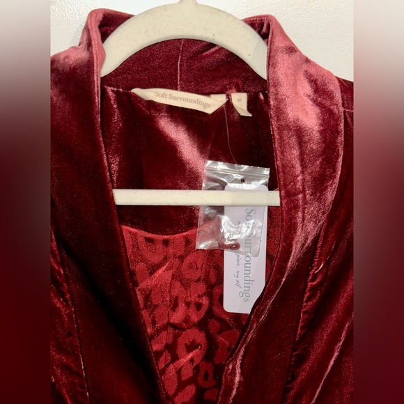 Soft Surroundings - Aria Velvet Jacket & Velvet Wide Leg Pant Set - Picture 10 of 14